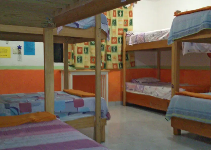 Amigos Hostal